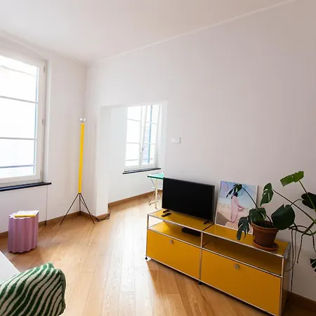 Splendido Nel Cuore Di Génova