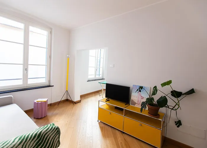 Splendido Nel Cuore Di Genua